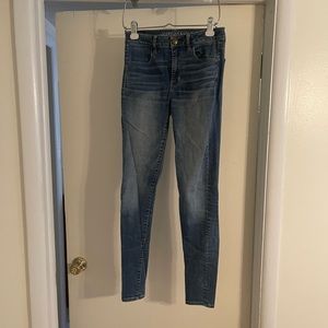 American Eagle High Rise Jegging